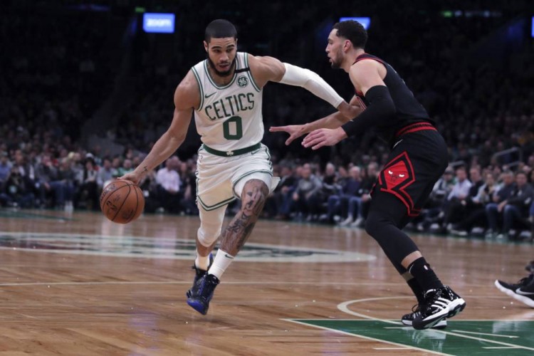 中展现出的 中展现出的