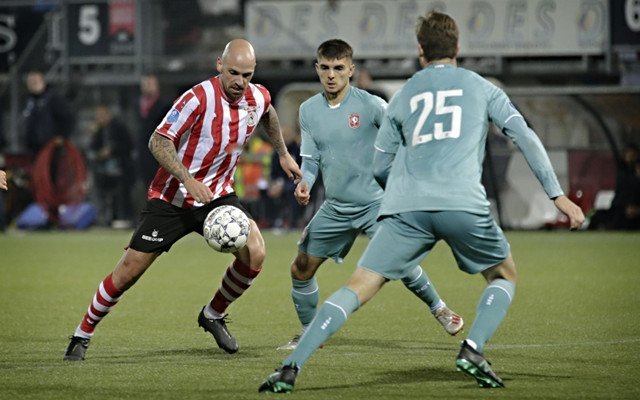 仅为运动员 仅为运动员